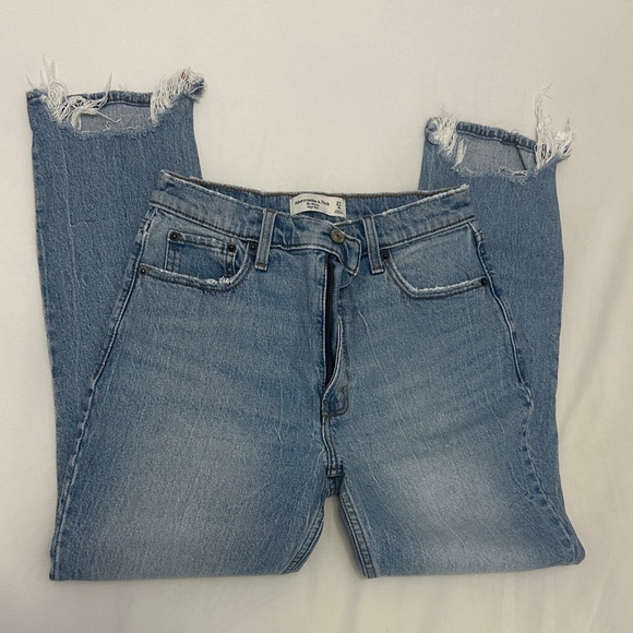 Abercrombie & Fitch Skinny High Rise Light Blue High Rise Jeans - Picture 4 of 6
